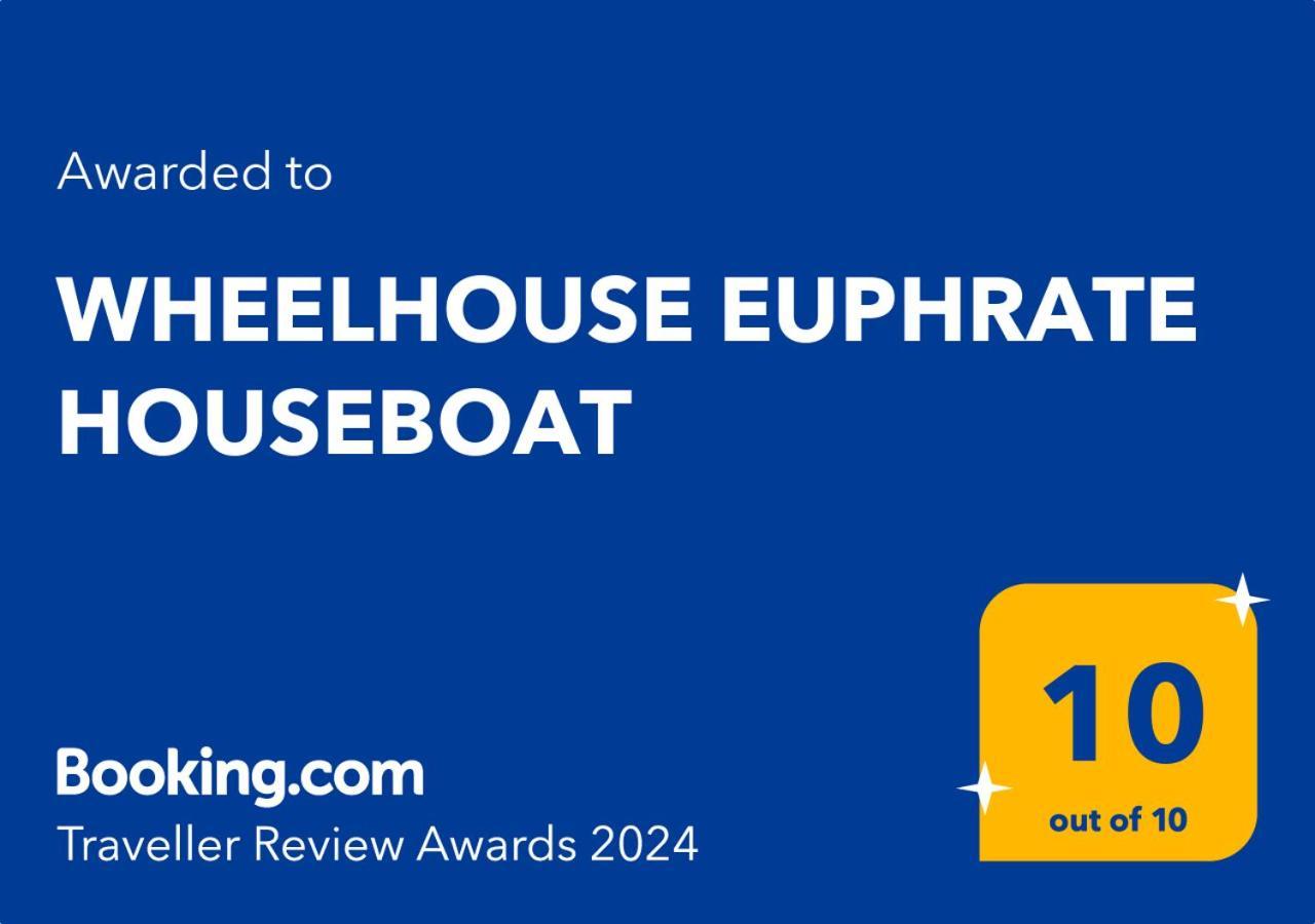 Wheelhouse Euphrate Houseboat Bed & Breakfast Diemerbrug Екстериор снимка